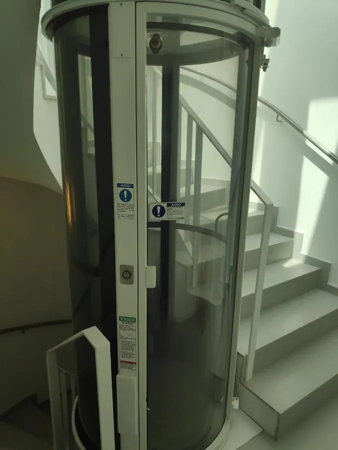 Apartment Close To The Beach With Free Parking Badalona 0*,